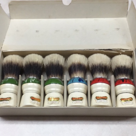Vintage Shaving Brushes - Picture 1 of 3